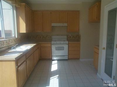 4784 Summerset Dr, Fairfield, CA 94534 photo 3
