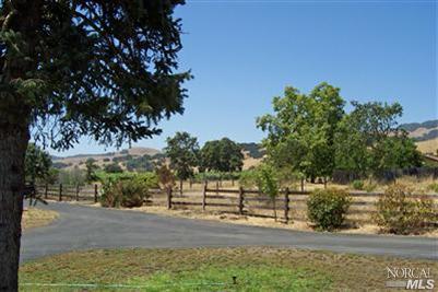 Undisclosed, Sonoma, CA 95476 photo 8