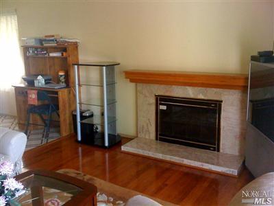 2042 Severus Dr, Vallejo, CA 94589 photo 2