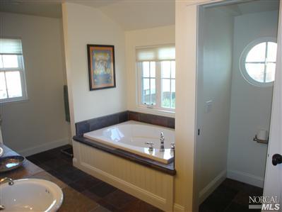 1380 Bainbridge Ln, Sonoma, CA 95476 photo 11