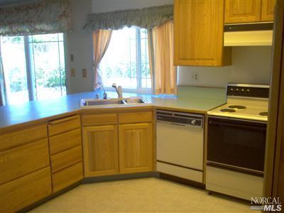 1301 Hale St, Vallejo, CA 94591 photo 6