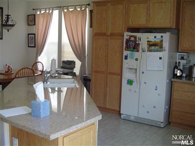 660 Jade Way, Fairfield, CA 94534 photo 4