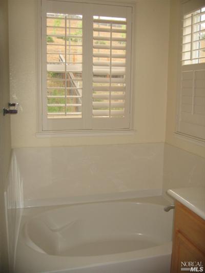 8146 Carlisle Way, Vallejo, CA 94591 photo 4