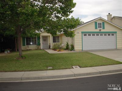 1067 Ruby Dr, Vacaville, CA 95687 photo 1