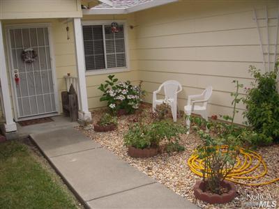 1067 Ruby Dr, Vacaville, CA 95687 photo 9
