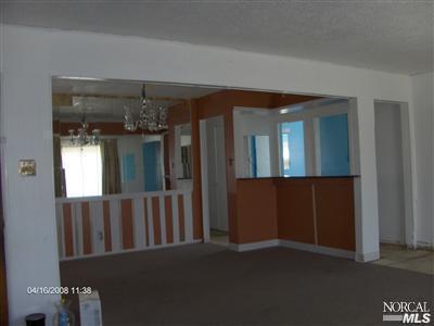 1907 Griffin Dr, Vallejo, CA 94589 photo 2