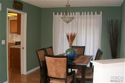 567 Knights Cir, Vallejo, CA 94591 photo 3