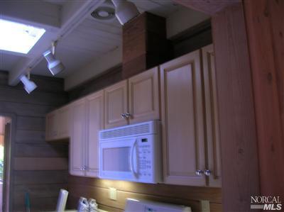 Undisclosed, Mill Valley, CA 94941 photo 3