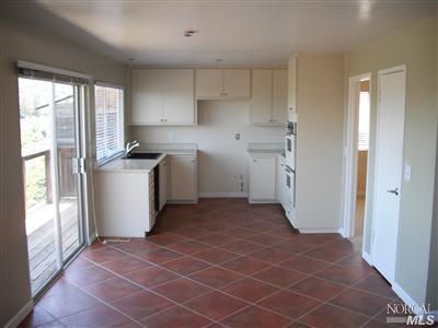 11 Elda Dr, San Rafael, CA 94903 photo 3