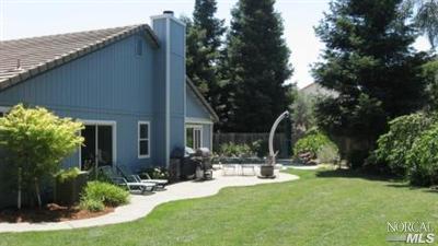 405 Bloom Dr, Dixon, CA 95620 photo 9