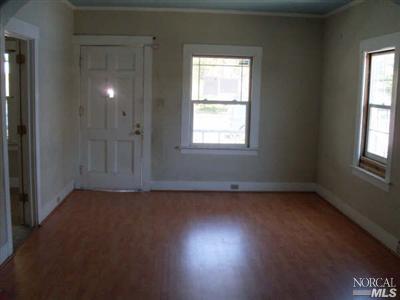 216 Jackson St, Fairfield, CA 94533 photo 3