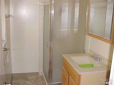 122 Manhattan Dr, Vallejo, CA 94591 photo 3