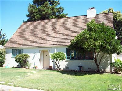 470 W C St, Dixon, CA 95620 photo 1