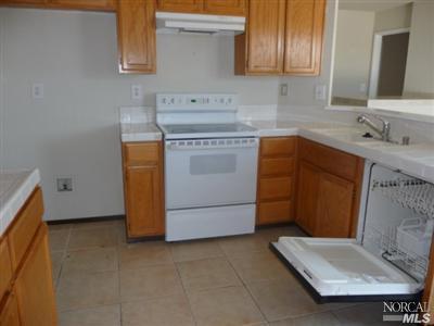 341 Carousel Dr, Vallejo, CA 94589 photo 7