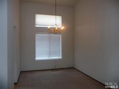 341 Carousel Dr, Vallejo, CA 94589 photo 3