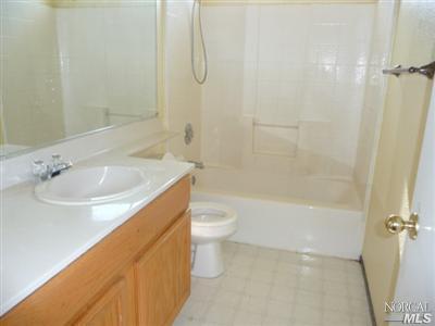 341 Carousel Dr, Vallejo, CA 94589 photo 5