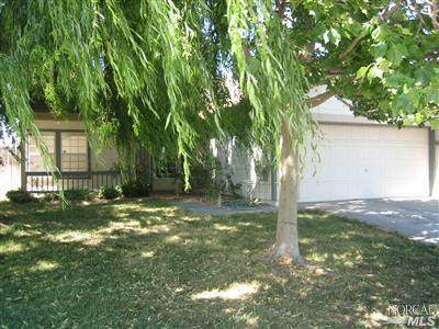 1680 Marenda Dr, Dixon, CA 95620 photo 2