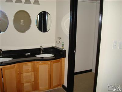 Undisclosed, Pinole, CA 94564 photo 11