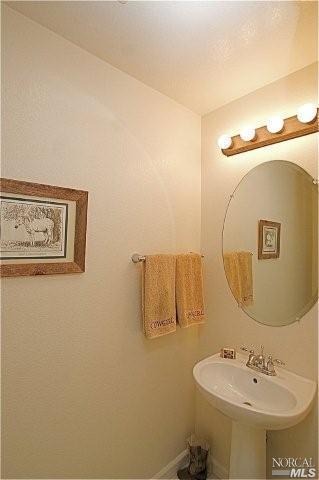 8501 Halley Ct, Windsor, CA 95492 photo 12