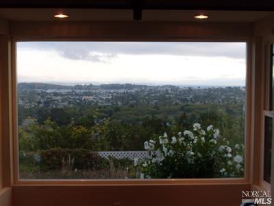 413 Skyline Dr, Vallejo, CA 94591 photo 5