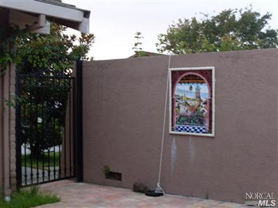 413 Skyline Dr, Vallejo, CA 94591 photo 10