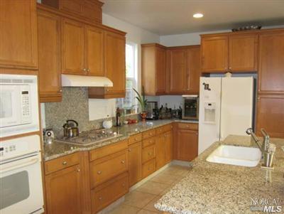 921 Prospect Ave, Vallejo, CA 94592 photo 4