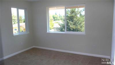 1643 E St, Napa, CA 94559 photo 10