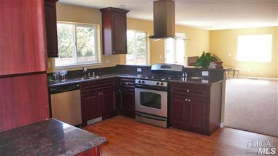 1643 E St, Napa, CA 94559 photo 3