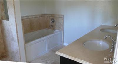 1643 E St, Napa, CA 94559 photo 8