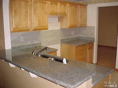 30 Brighton Dr, Vallejo, CA 94591 photo 2