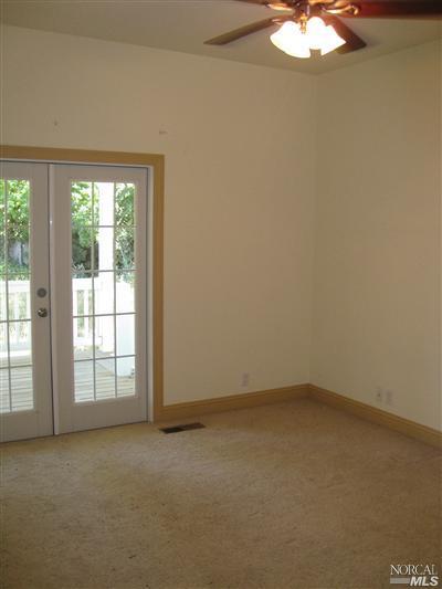 1532 E St, Napa, CA 94559 photo 5