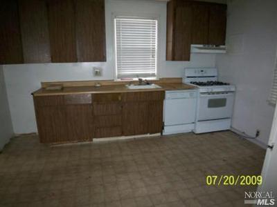 34 Selfridge St, Vallejo, CA 94590 photo 2