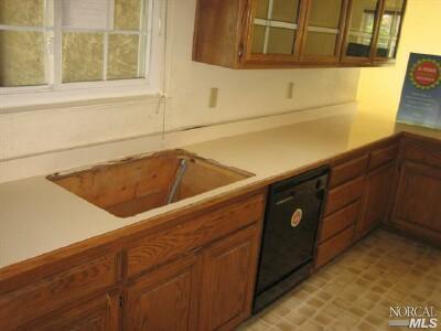 845 Tobin Dr, Vallejo, CA 94589 photo 4