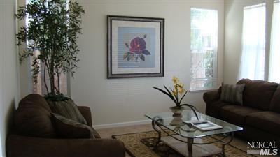 1505 Golf Course Dr, Windsor, CA 95492 photo 2