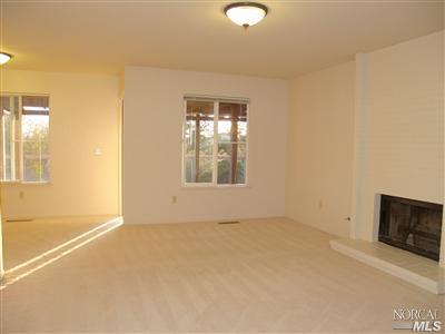 693 Miramar Ct, Windsor, CA 95492 photo 6