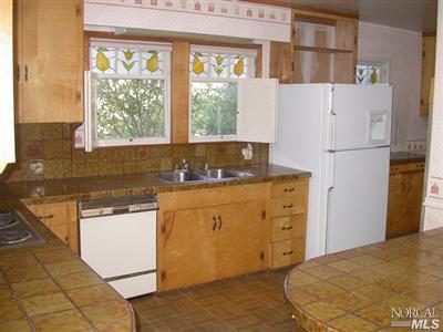 416 Walnut Ave, Ukiah, CA 95482 photo 5