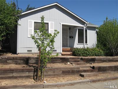 512 Grove Ave, Ukiah, CA 95482 photo 1