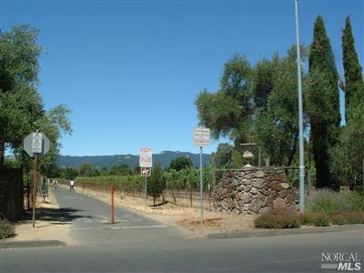 249 4th St E, Sonoma, CA 95476 photo 3