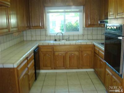 441 Valle Vista Ave, Vallejo, CA 94590 photo 3