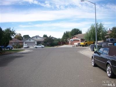 945 Bounds Dr, Dixon, CA 95620 photo 3