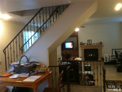 6024 Claret Ct, Vallejo, CA 94591 photo 4
