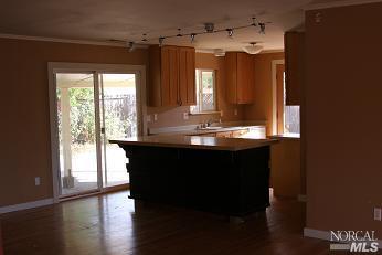 9824 Sunray Pl, Windsor, CA 95492 photo 2