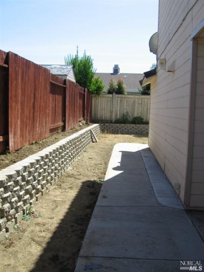 781 Knights Cir, Vallejo, CA 94591 photo 16