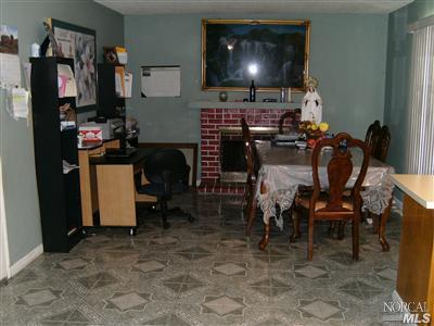113 Candy Dr, Vallejo, CA 94589 photo 3
