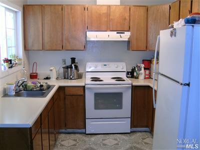 113 Candy Dr, Vallejo, CA 94589 photo 4