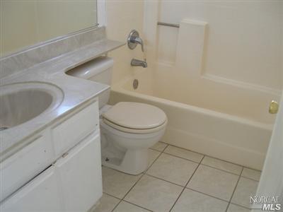 101 Steamer Ln, Vallejo, CA 94591 photo 6