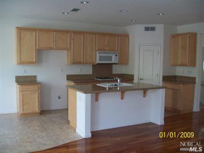 8432 Bennington Ct, Vallejo, CA 94591 photo 2