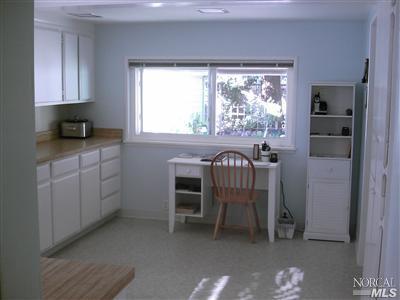 316 E Berna Ave, Napa, CA 94559 photo 10