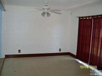 348 Amber Ave, Vallejo, CA 94589 photo 4