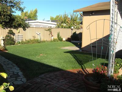 3173 Beard Rd, Napa, CA 94558 photo 3